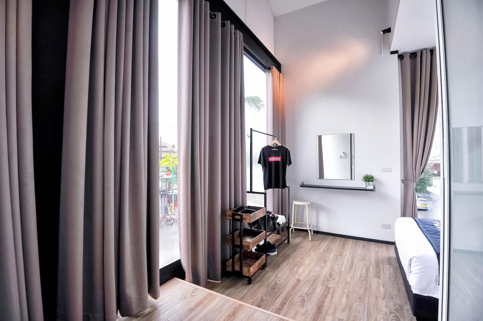 Glur Phuket Patong Beach Bagian luar foto